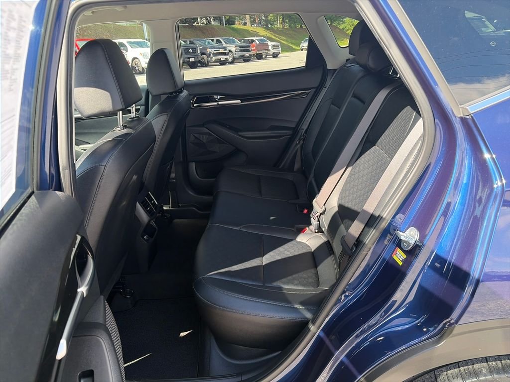 Used 2021 Blue Kia SX image 25