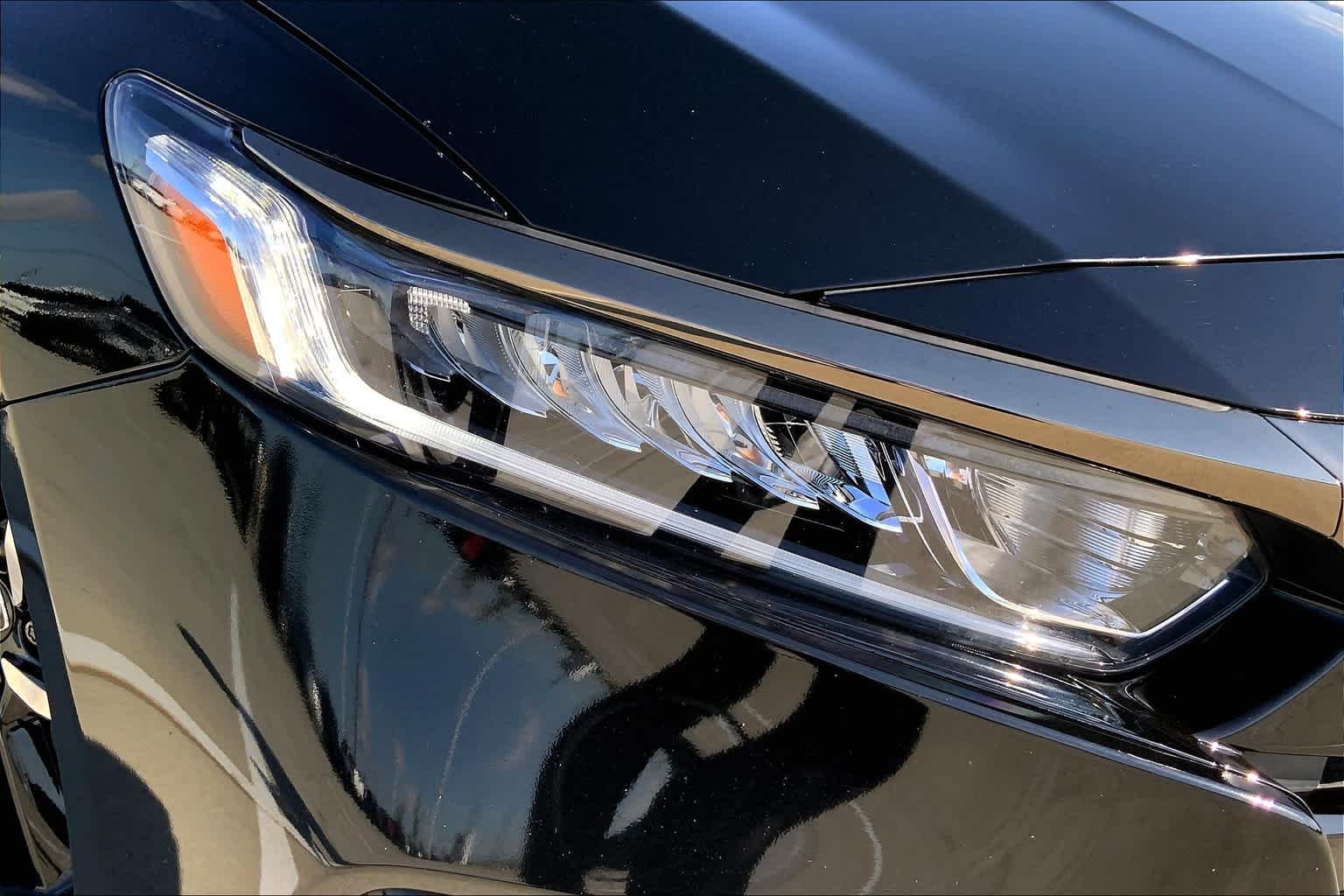 Used 2020 Crystal Black Pearl Honda Sport image 27