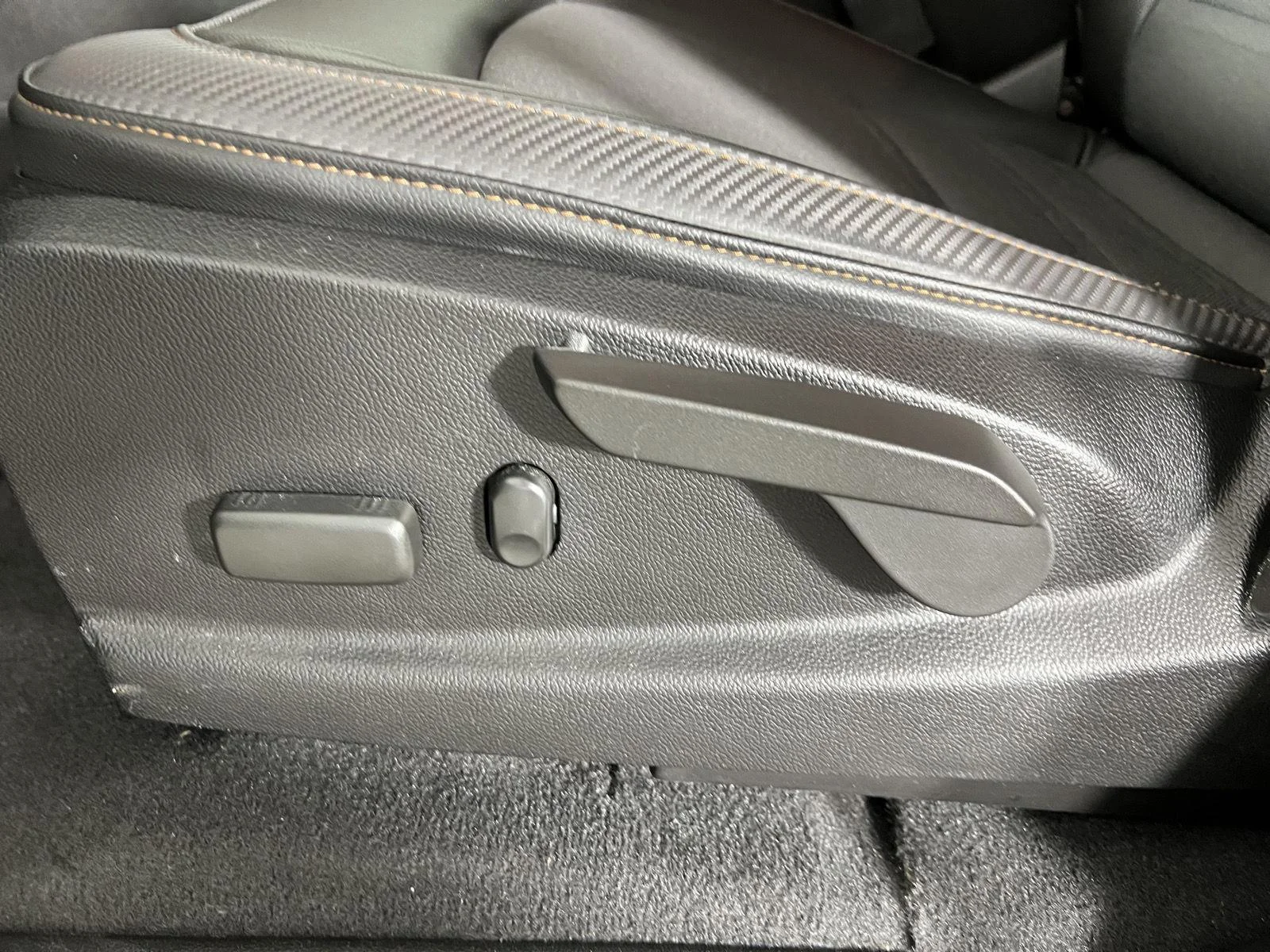Used 2021 Satin Steel Metallic GMC 4WD AT4 w/Cloth image 13