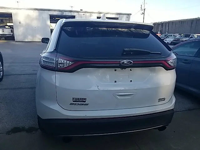 Used 2018 White Ford SEL image 29