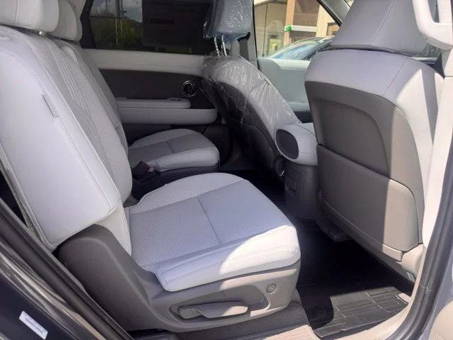New 2026 Ecotronic Gray Pearl Hyundai Blue SEL Premium image 16