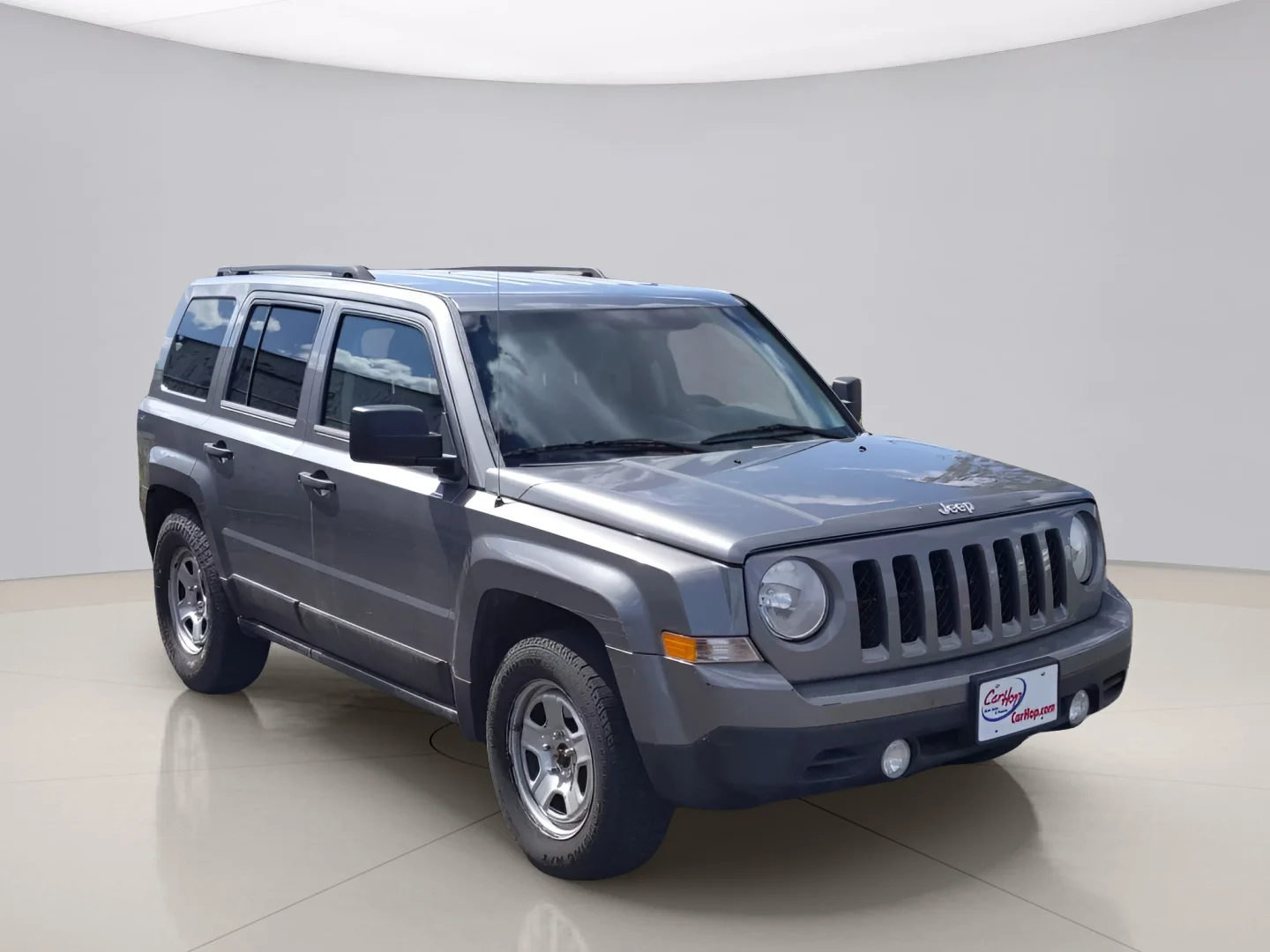 Used 2014 Gray Jeep SPORT image 6