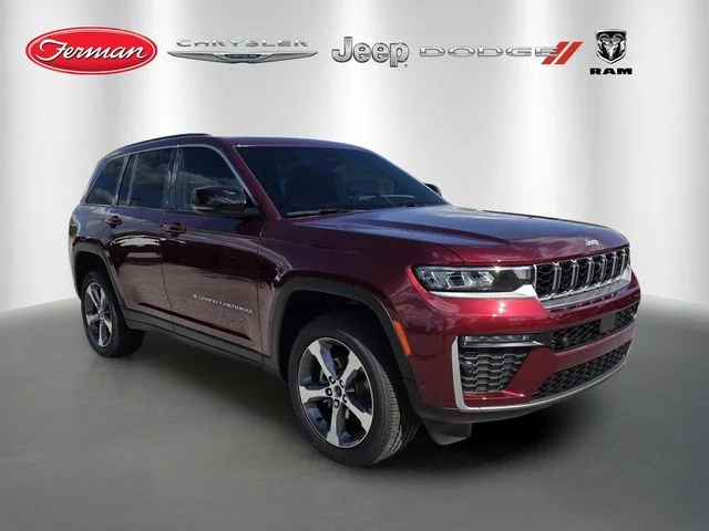 New 2026 Velvet Red Pearl-Coat Exterior Paint Jeep Limited image 1