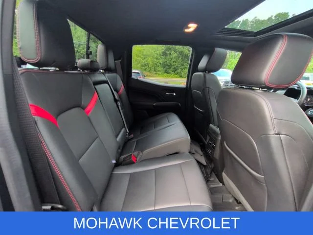 Used 2023 Black Chevrolet Z71 image 28