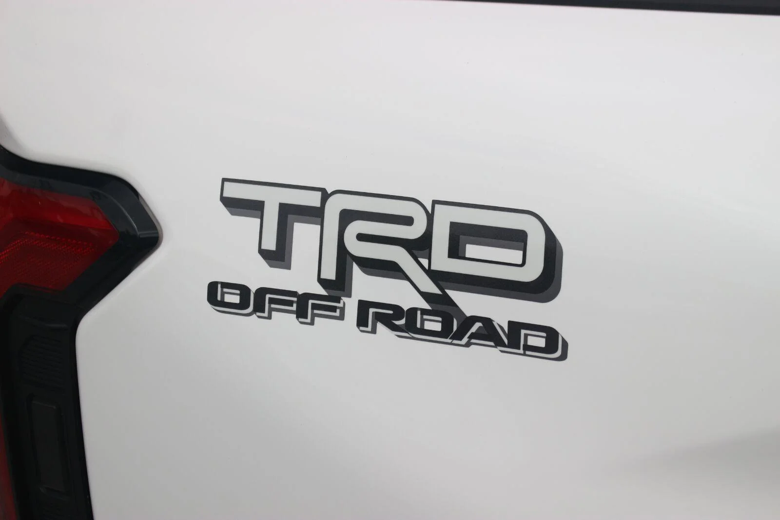 Used 2024 White Toyota SR5 image 11