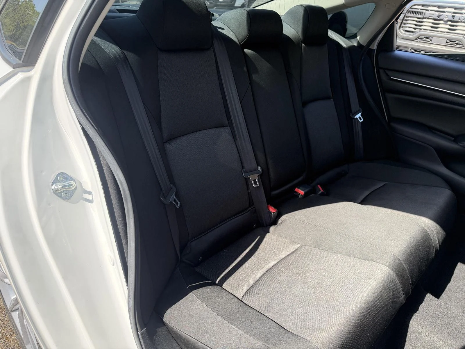 Used 2021 Platinum White Pearl Honda LX image 19