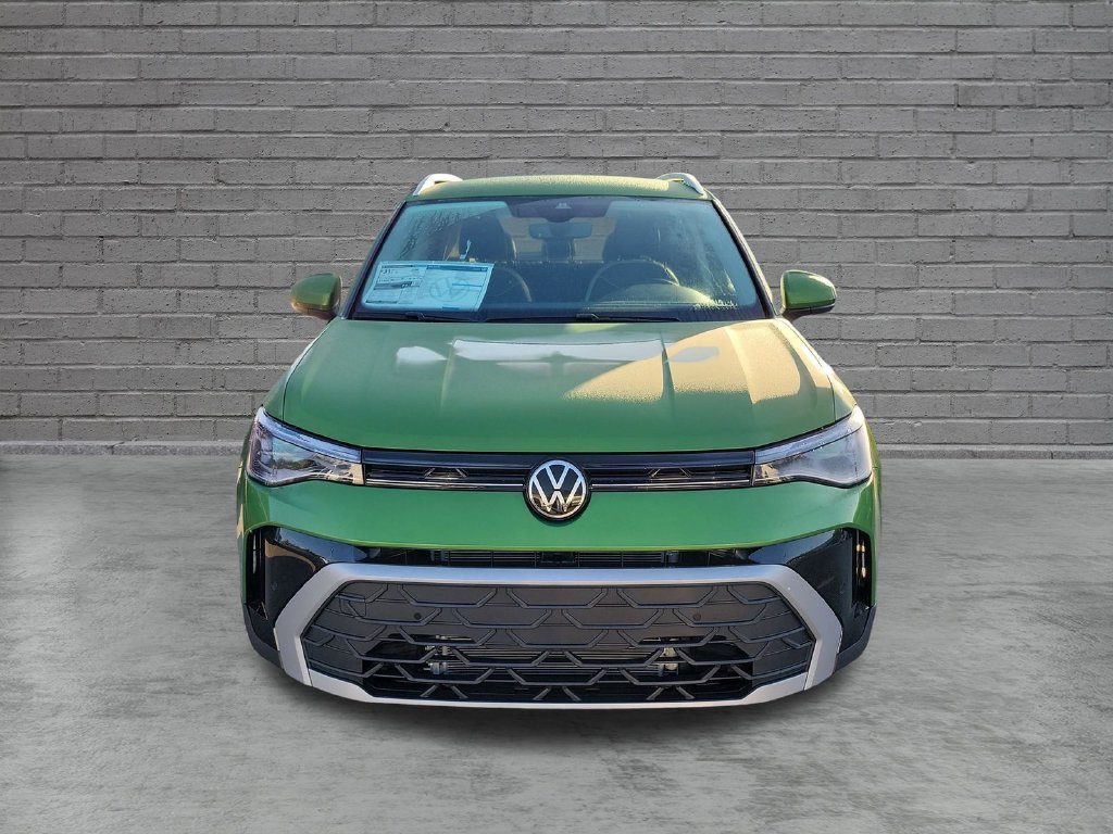 New 2026 Green Volkswagen 1.5T SE image 2