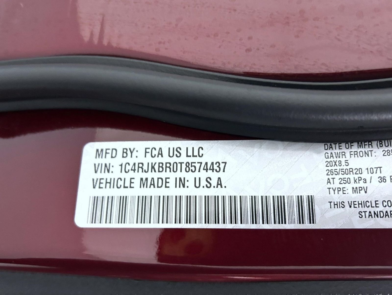 New 2026 Velvet Red Pearlcoat Jeep Limited Reserve image 26