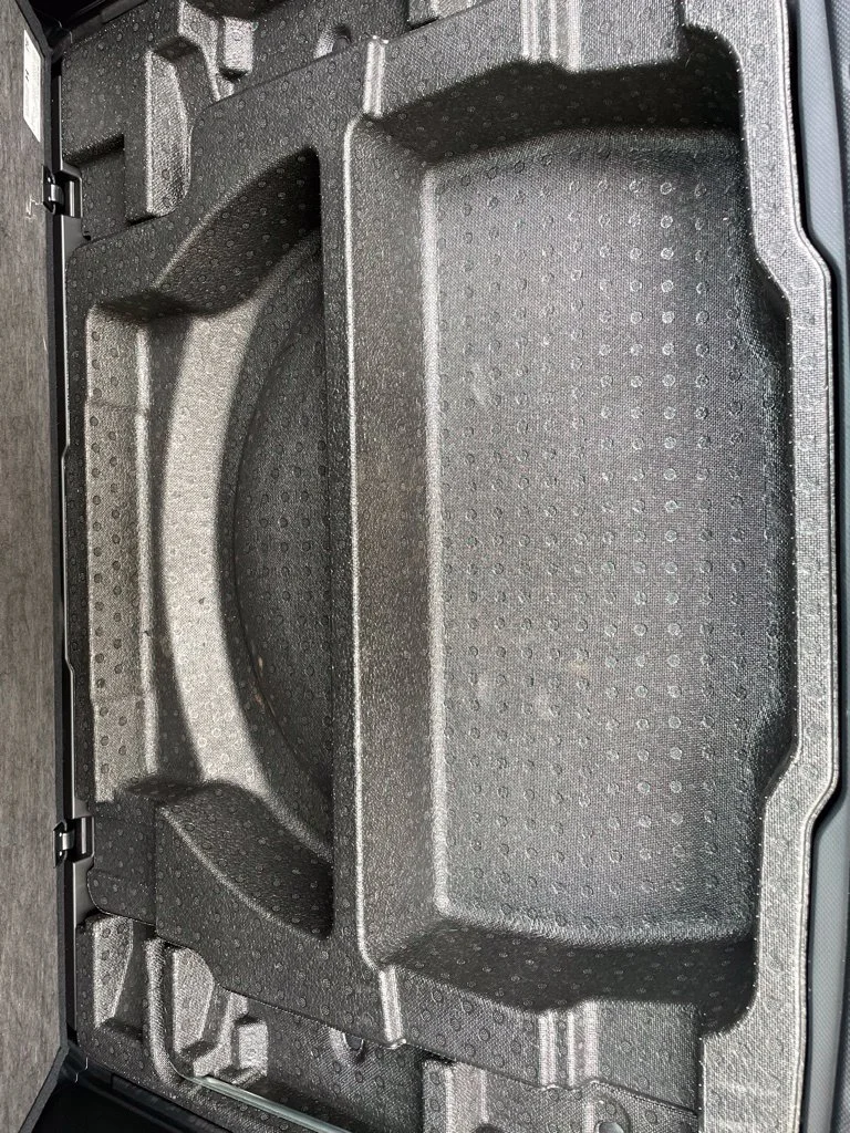 Used 2023 Gray Metallic Subaru Premium image 9