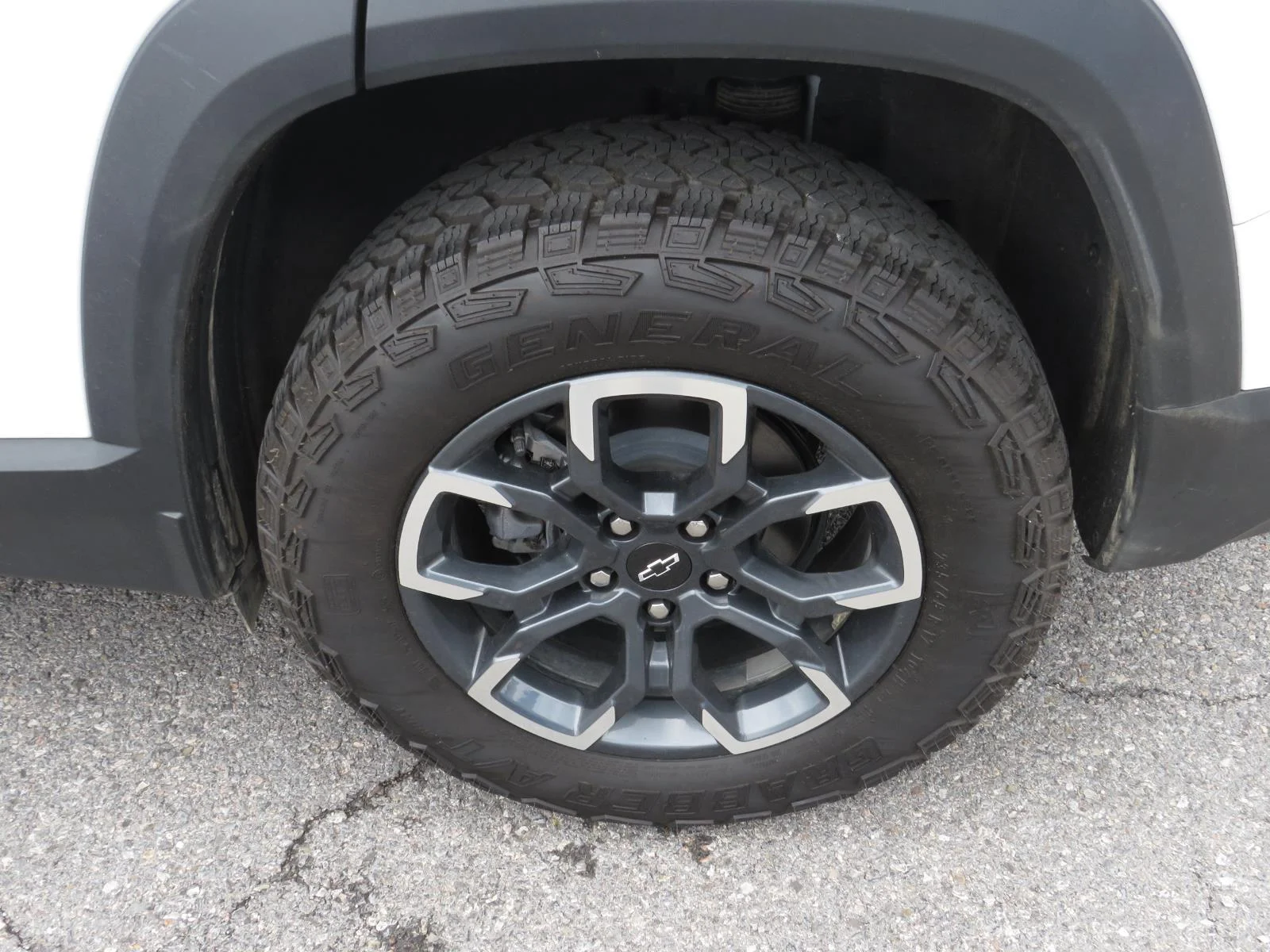 Used 2026 Polar White Chevrolet ACTIV image 18