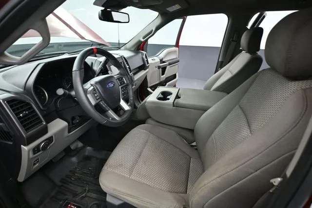 Used 2019 Red Ford XLT image 21
