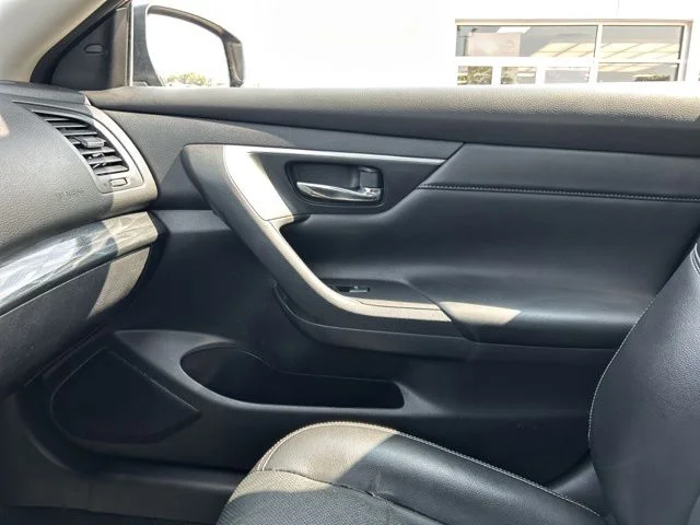 Used 2017 Gun Metallic Nissan 3.5 SL image 40
