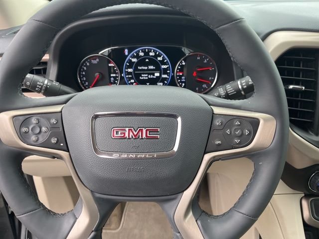 Used 2023 Silver GMC Denali image 23