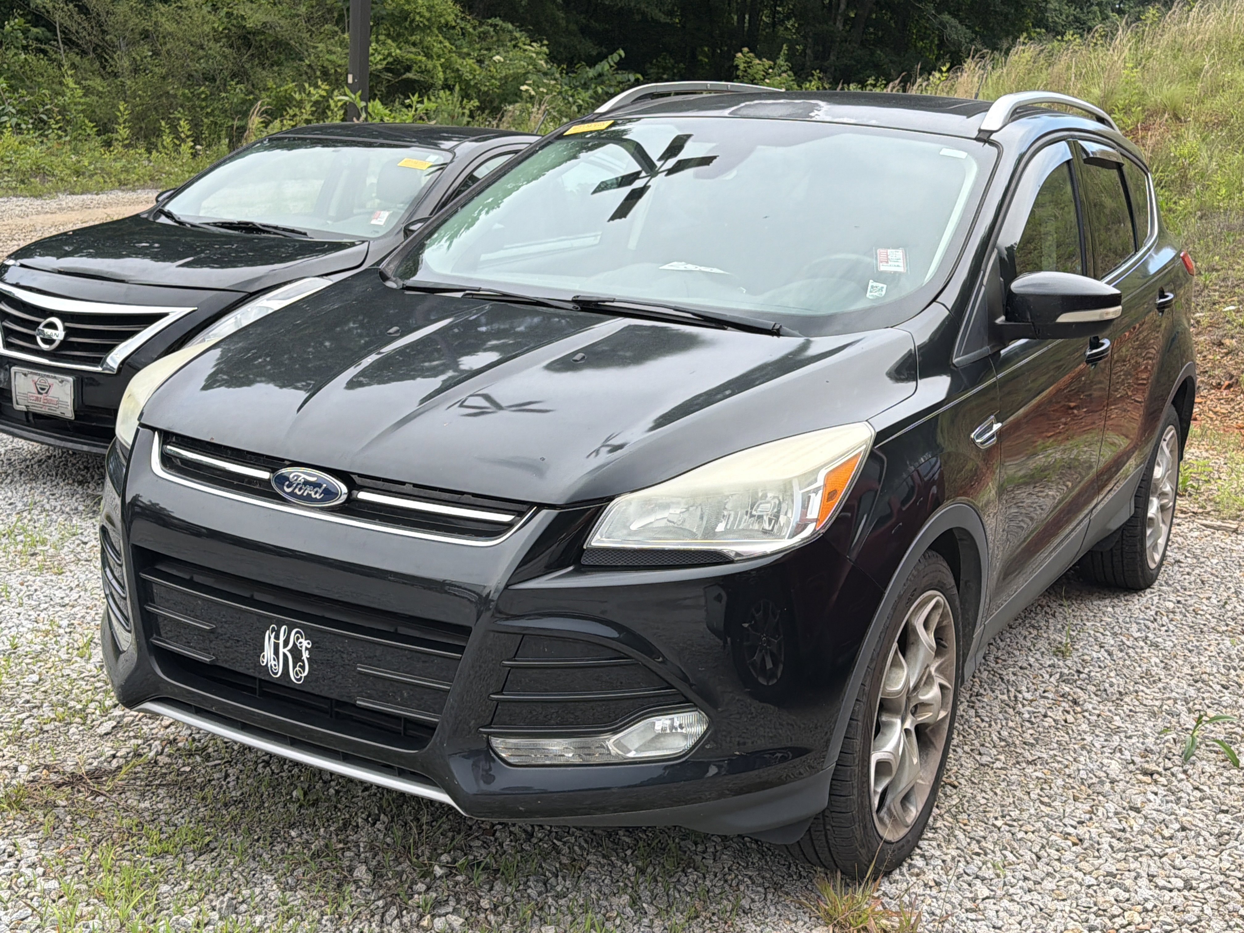 Used 2014  Ford Titanium image 3