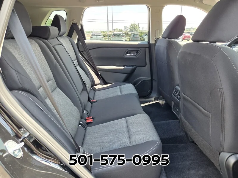 Used 2026 BLACK NISSAN 2026.5 FWD SV image 17