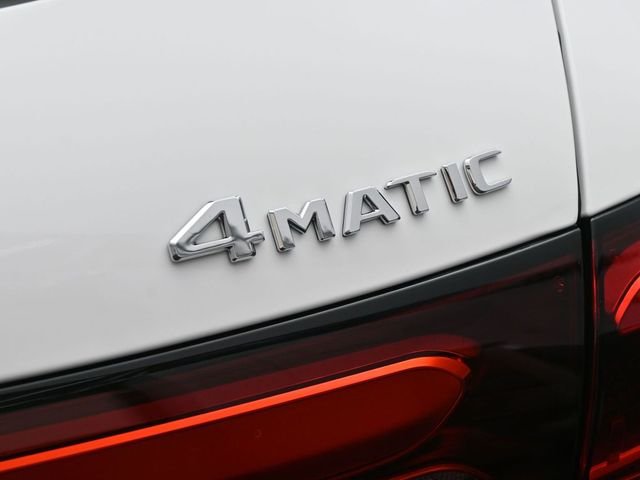 Used 2025 White Mercedes-Benz GLC 350e image 24