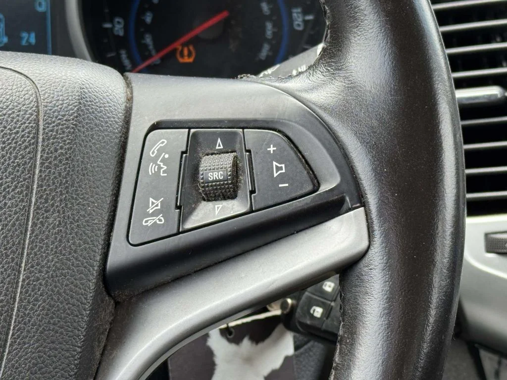 Used 2014 Red Chevrolet 1LT image 20