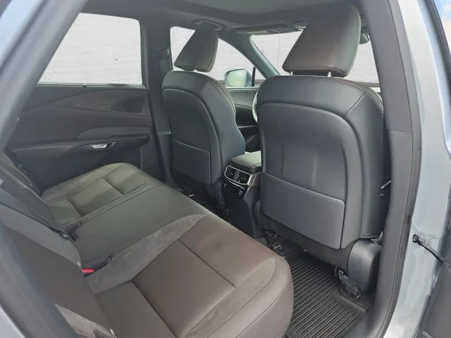Used 2023 Iridium Lexus 350h Luxury image 11