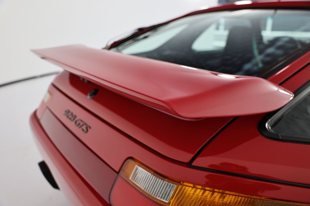 Used 1994  Porsche GTS image 16