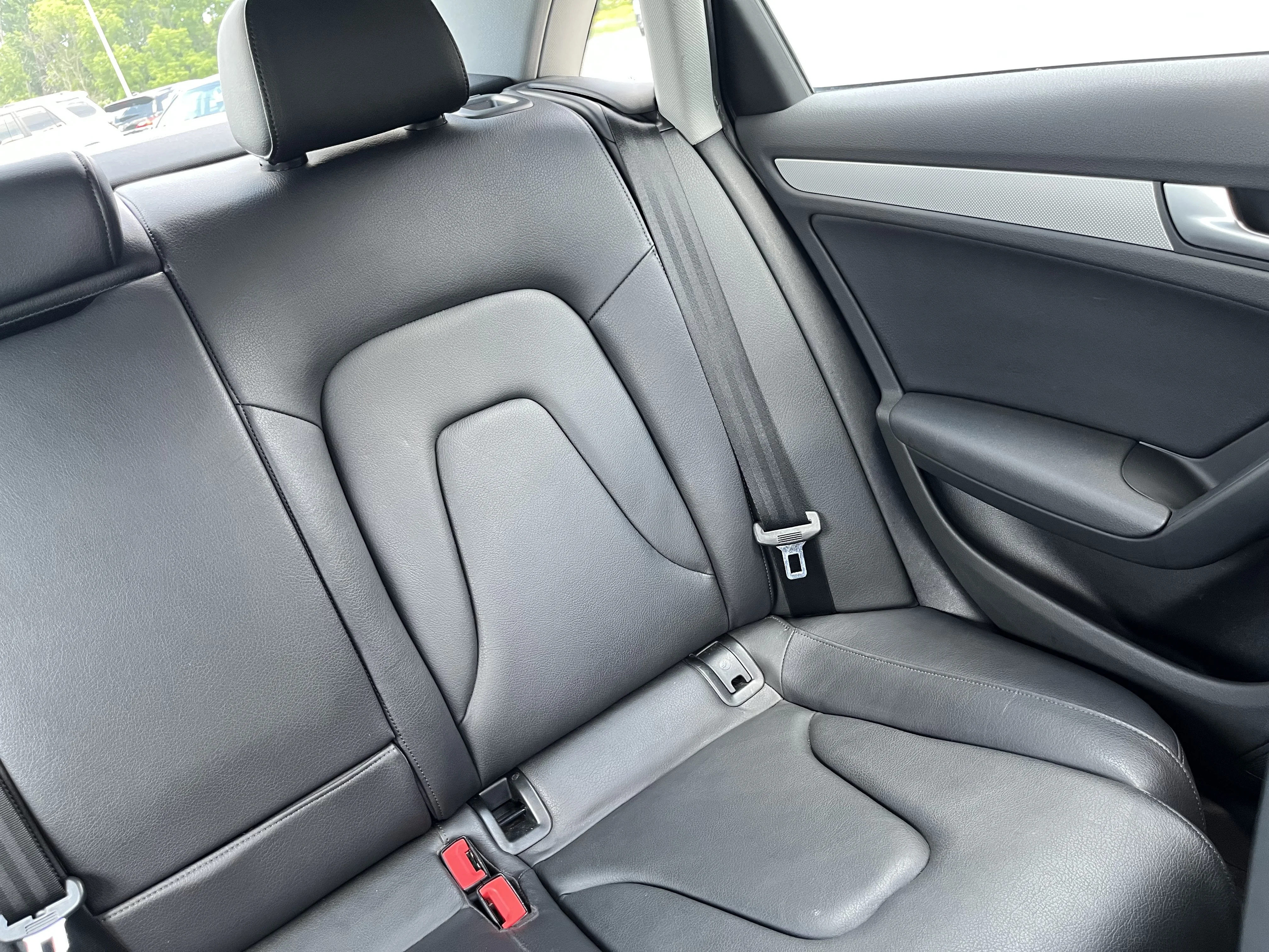 Used 2013 Moonlight Blue Pearl Audi Premium Plus image 24
