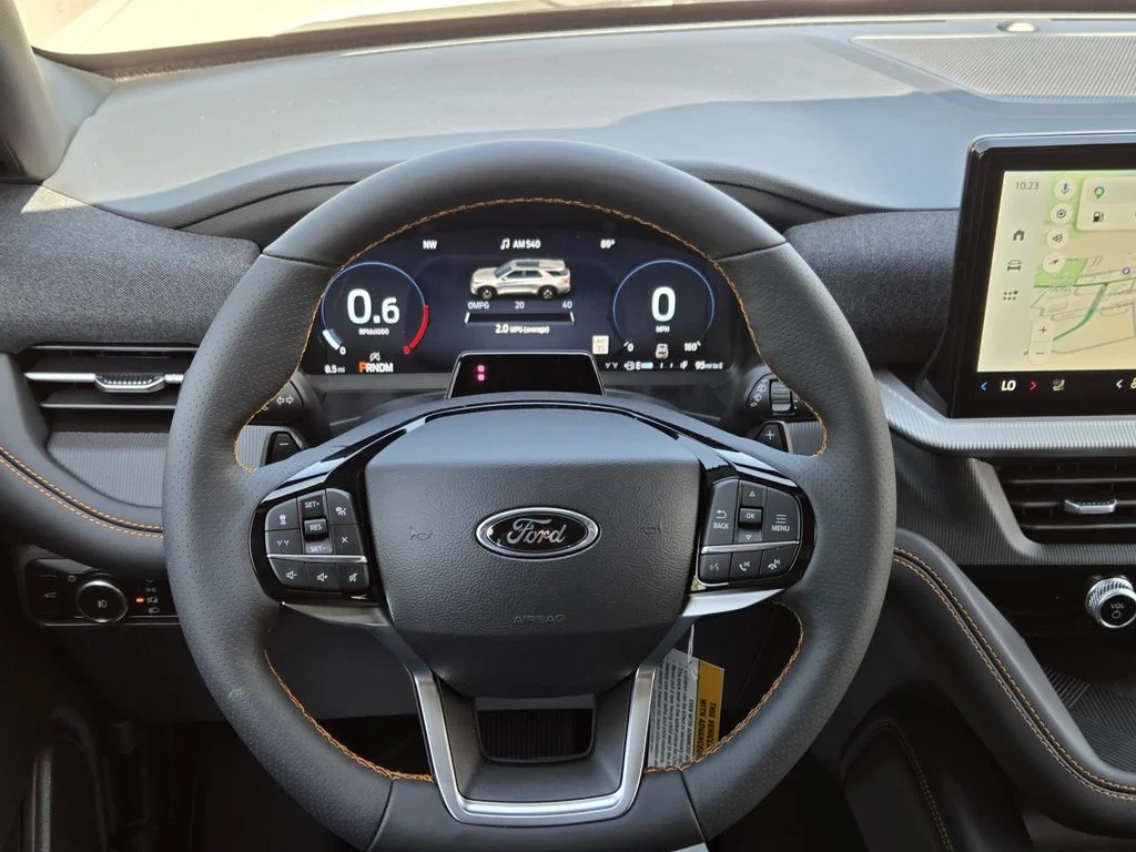 New 2026 Star White Metallic Tri-Coat Ford Tremor® image 22