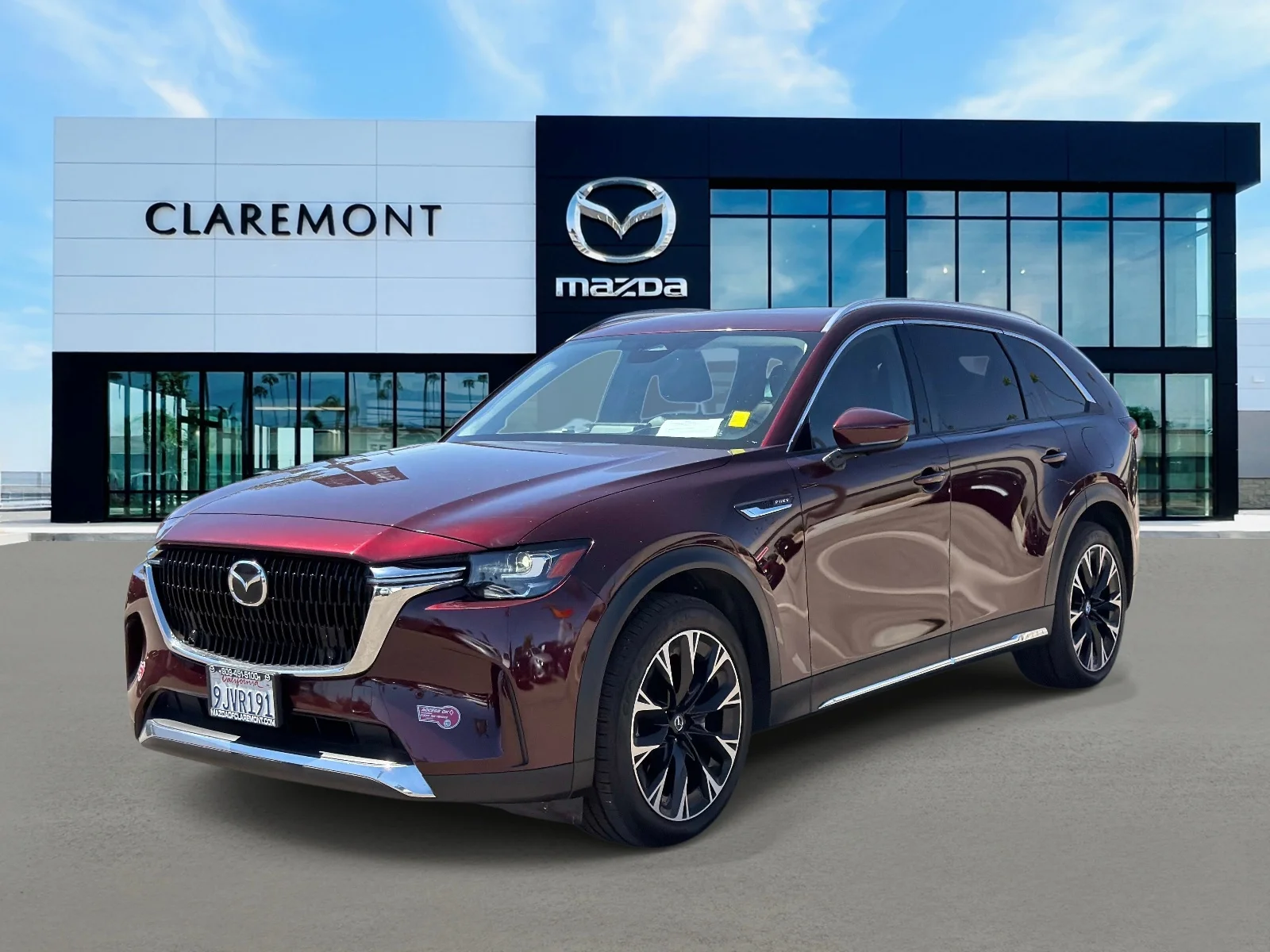 Used 2024 ARTISAN RED PRE Mazda Premium AWD image 3