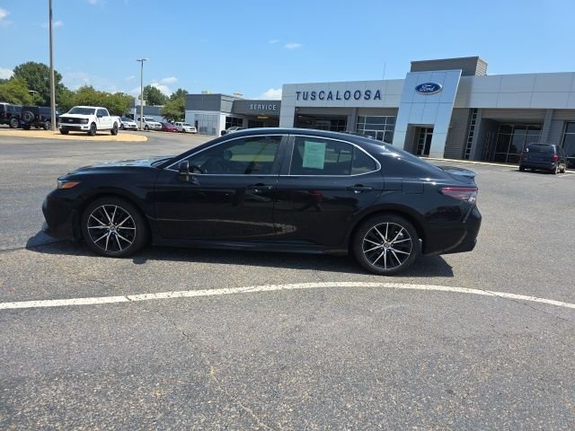 Used 2022 Black Toyota SE image 6
