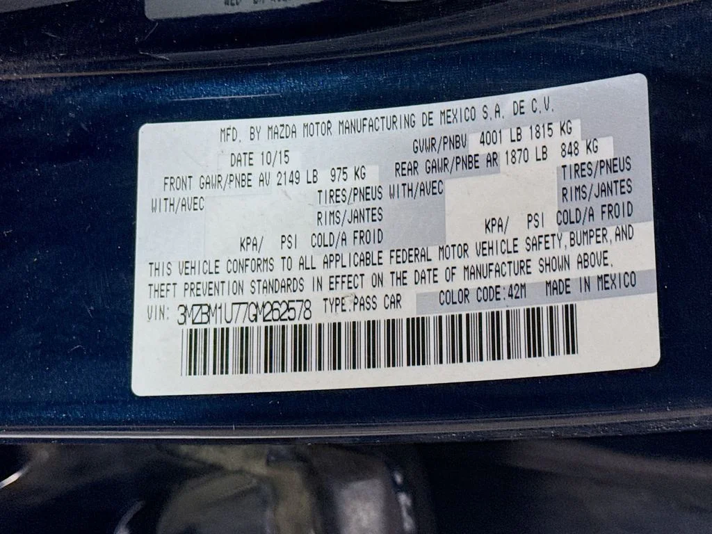 Used 2016 Blue Mazda i Sport image 38