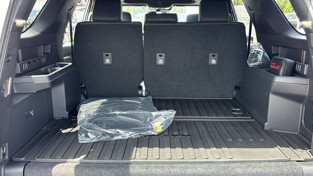 New 2026 Ice Cap Toyota 4Runner TRD Off-Road Premium image 36