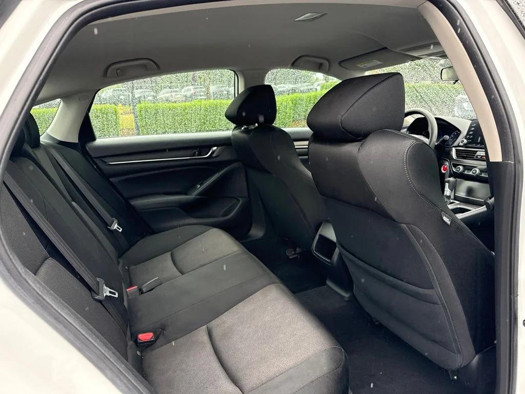 Used 2019 Platinum White Pearl Honda LX image 21