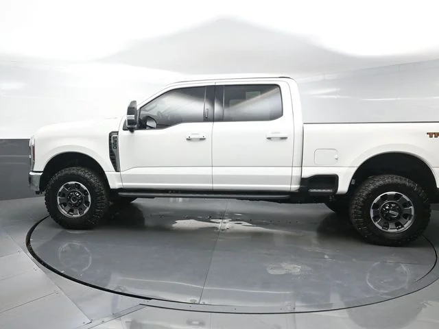 Used 2024 White Ford Lariat image 4