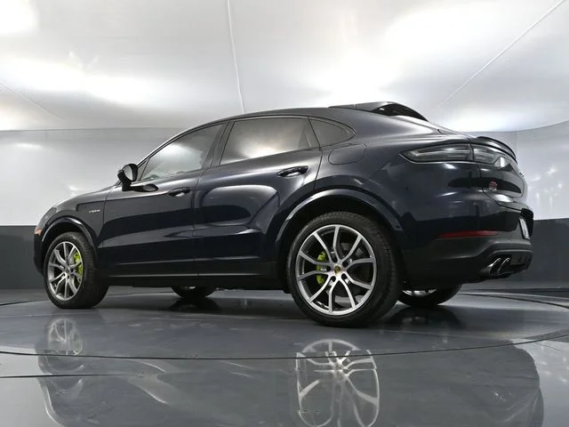 Used 2022 Blue Porsche Base image 49