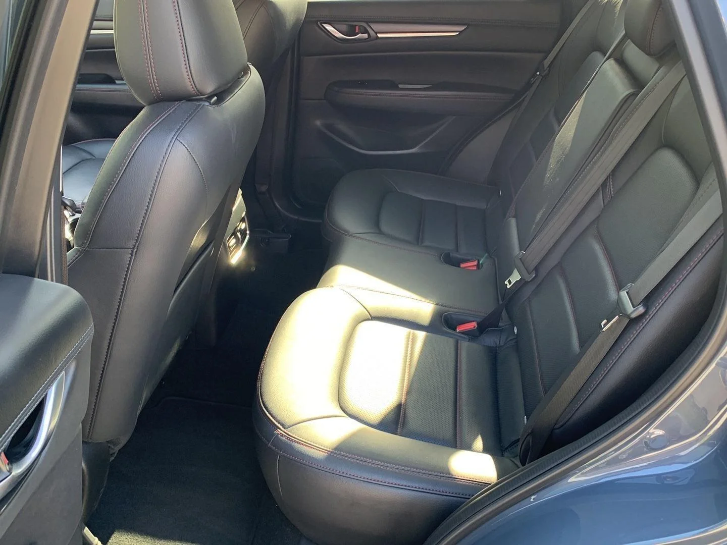Used 2025 Polymetal Gray Metallic Mazda 2.5 S Carbon Edition image 18