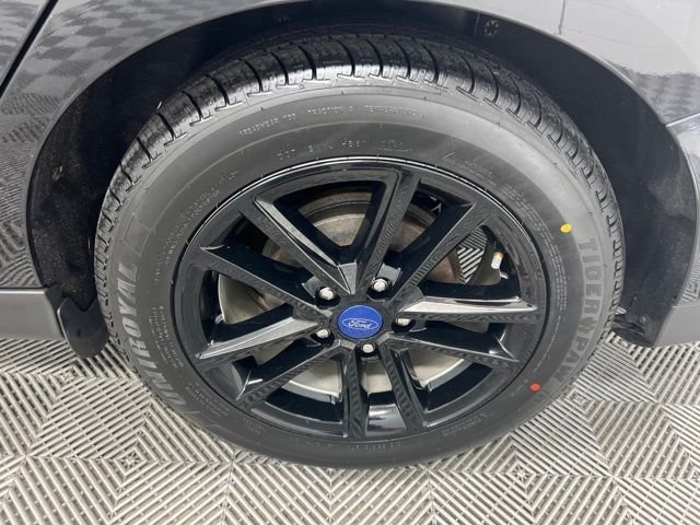 Used 2017 Black Ford SE image 10