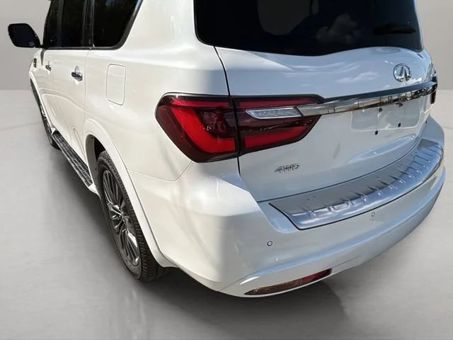 Used 2023 White INFINITI PREMIUM SELECT AWD image 36