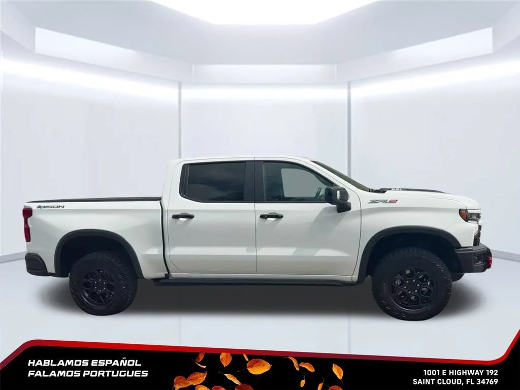 Used 2025 Summit White Chevrolet ZR2 image 6