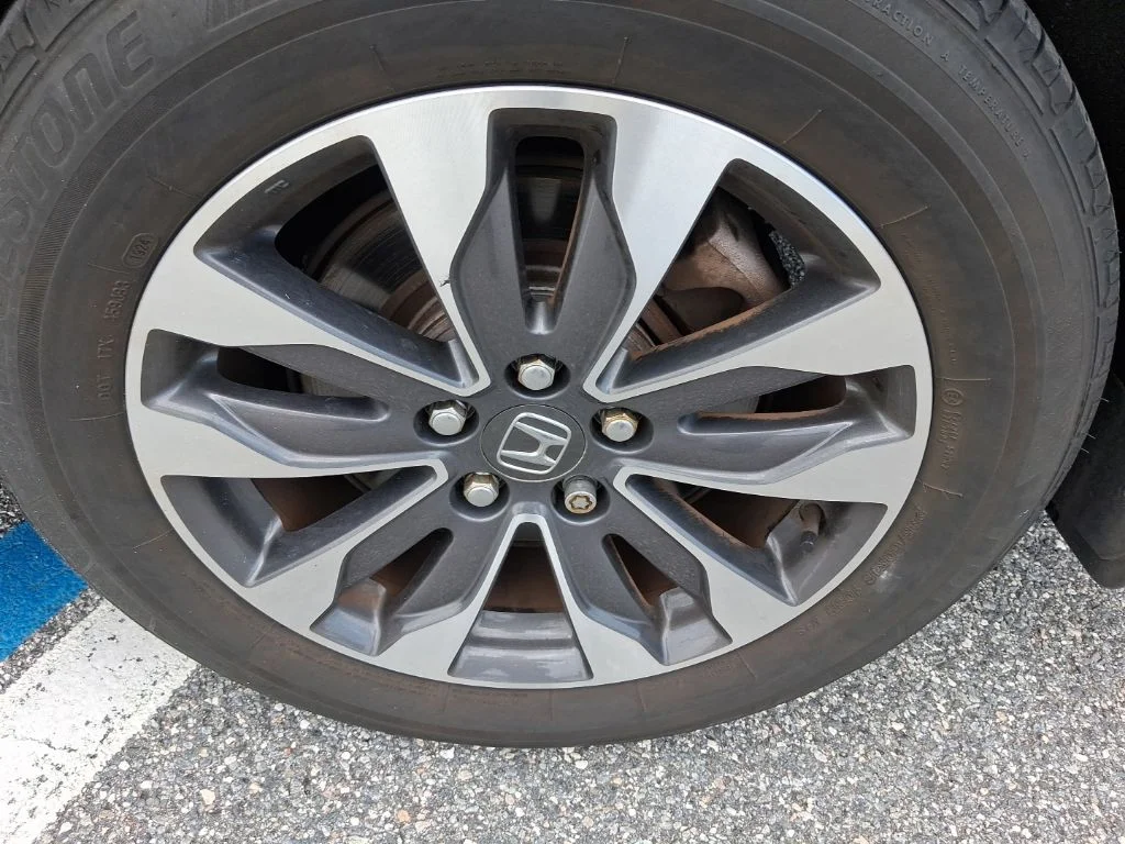 Used 2024  Honda EX-L image 13