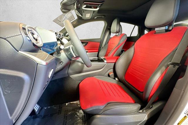 New 2026 Polar White Mercedes-Benz GLC 300 image 48