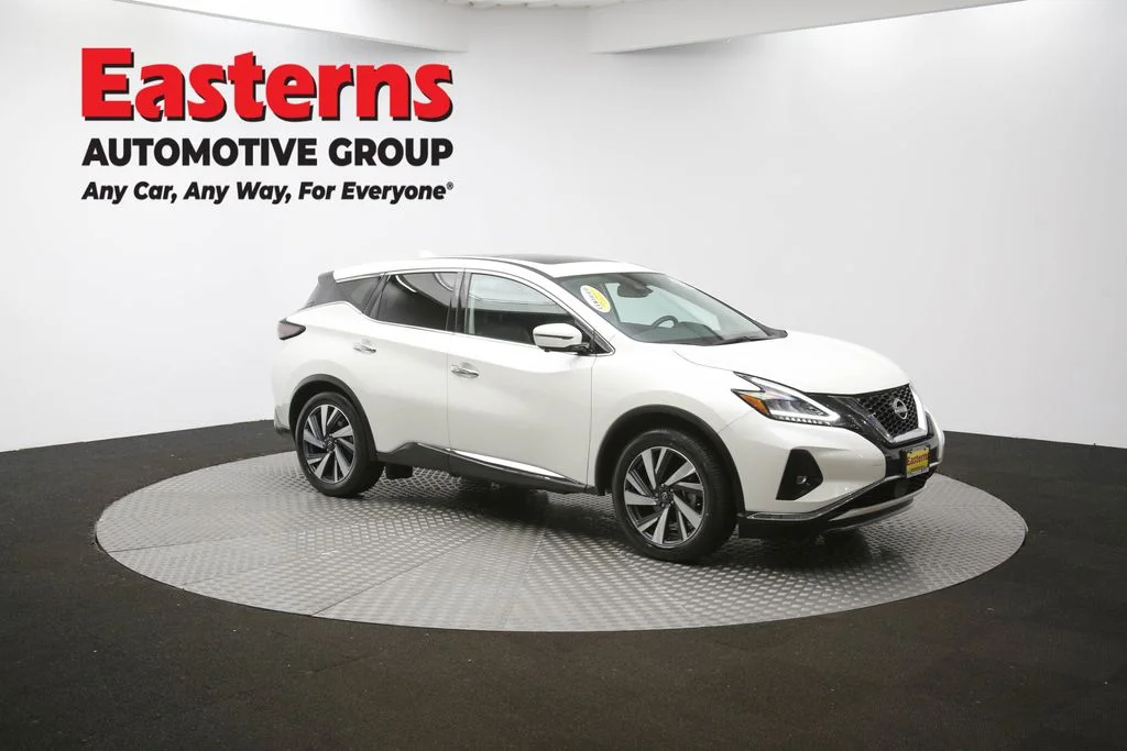 Used 2023 White Nissan SL image 47