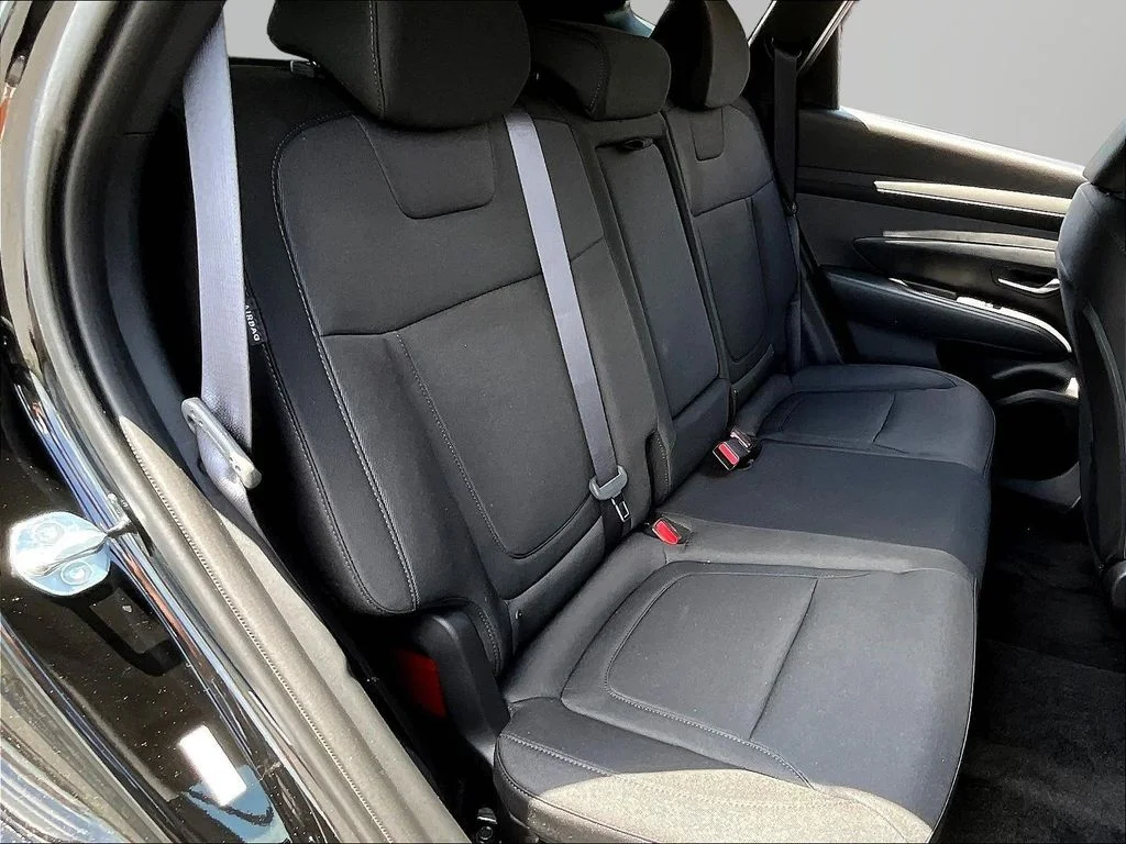 New 2026 Gray Hyundai SEL image 9