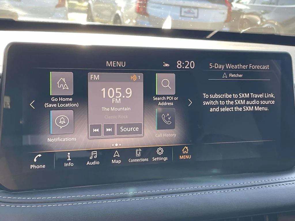 Used 2023 Moonbow Blue INFINITI SENSORY image 16