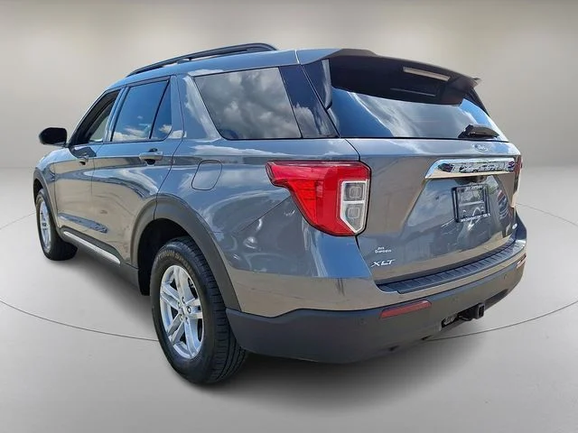 Used 2022 Gray Ford XLT image 7