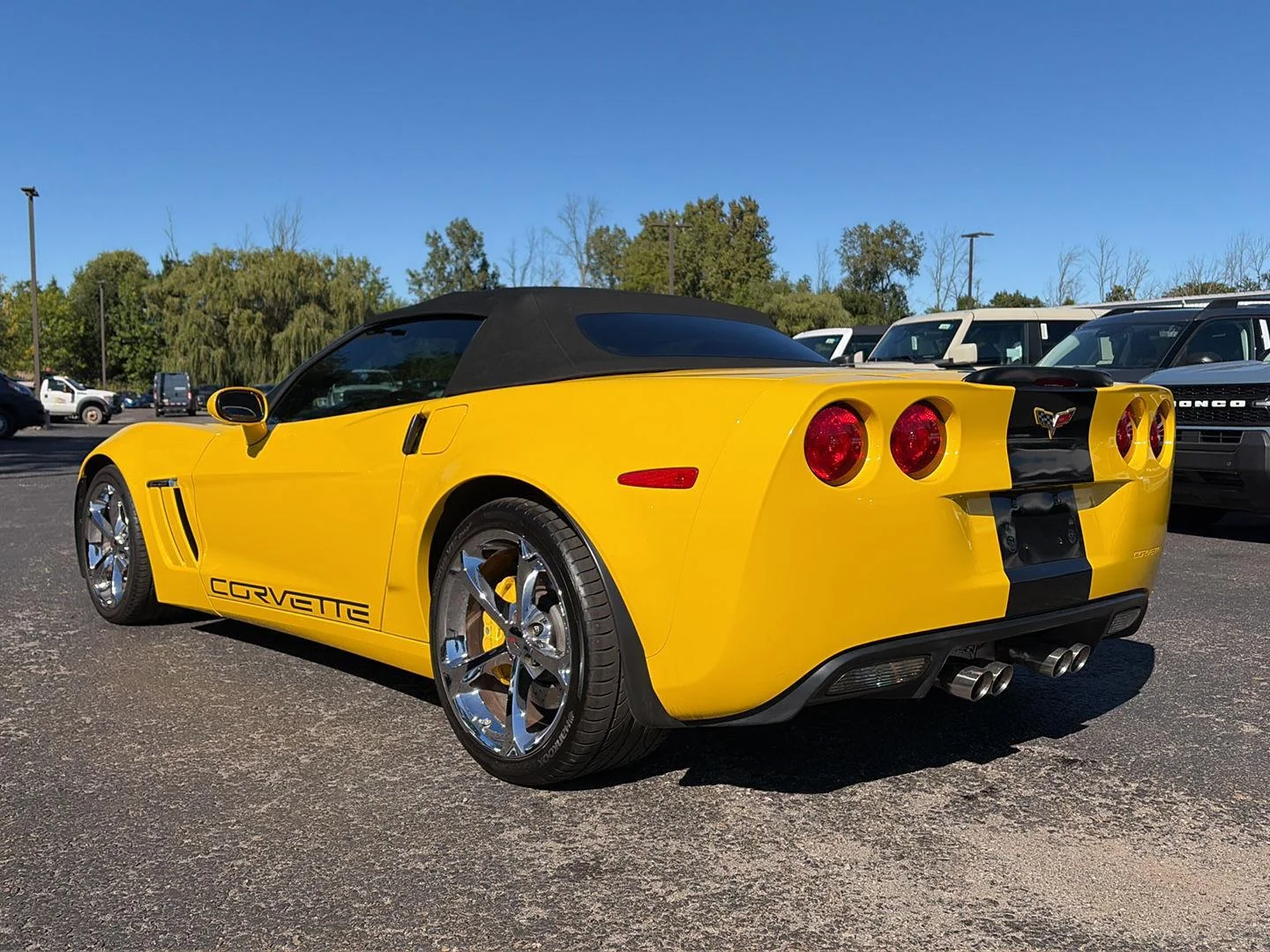 Used 2012 Velocity Yellow Tintcoat Chevrolet Z16 Grand Sport w/3LT image 7