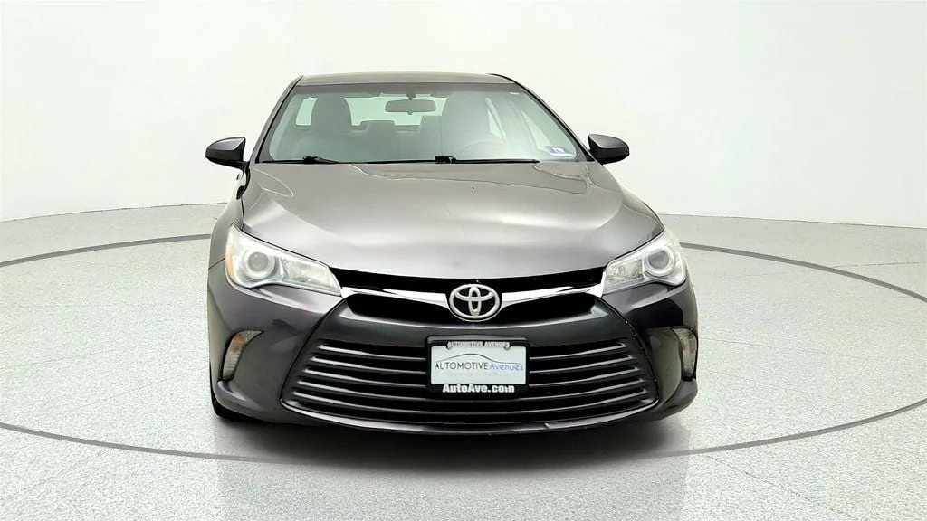 Used 2015 Predawn Gray Mica Toyota 4dr Sedan I4 Automatic LE image 2