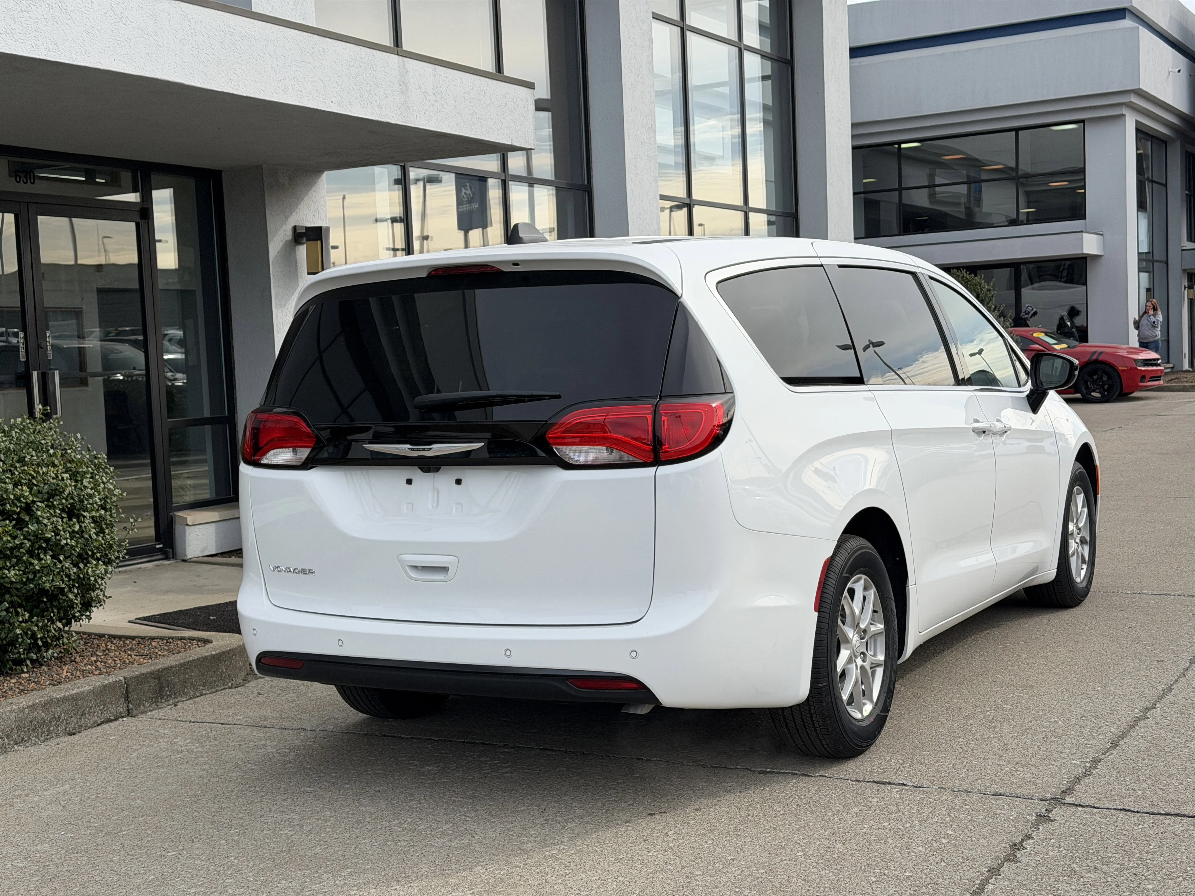 New 2026 Bright White Clear-Coat Exterior Paint Chrysler LX image 5