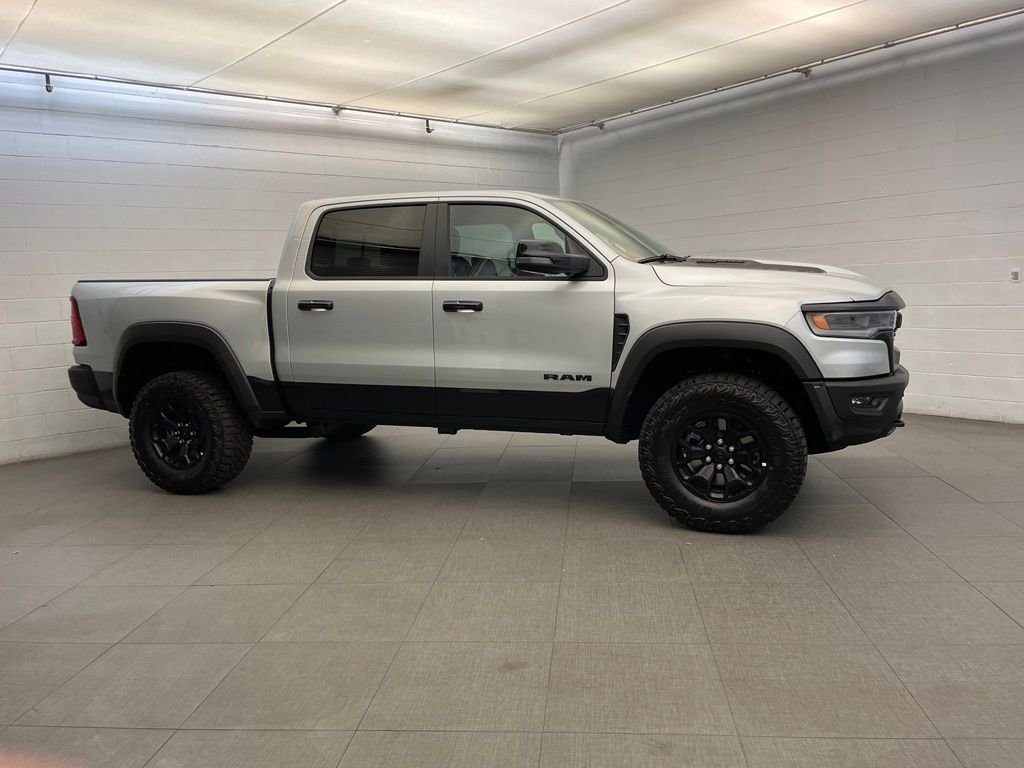 New 2026 Silver Zynith Exterior Paint RAM RHO image 2