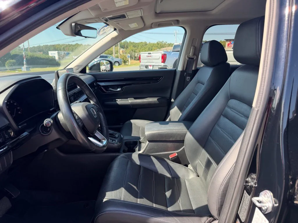 Used 2023 Black Honda EX-L image 15