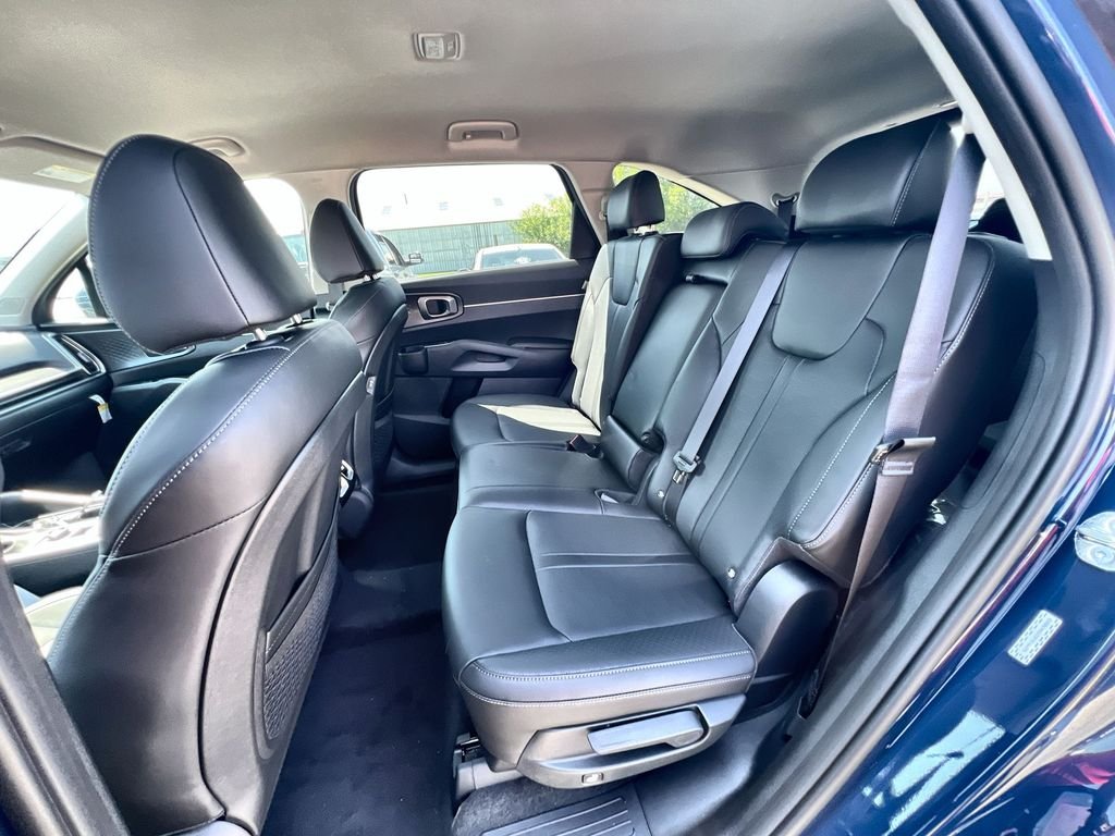New 2026 Black Kia S image 21