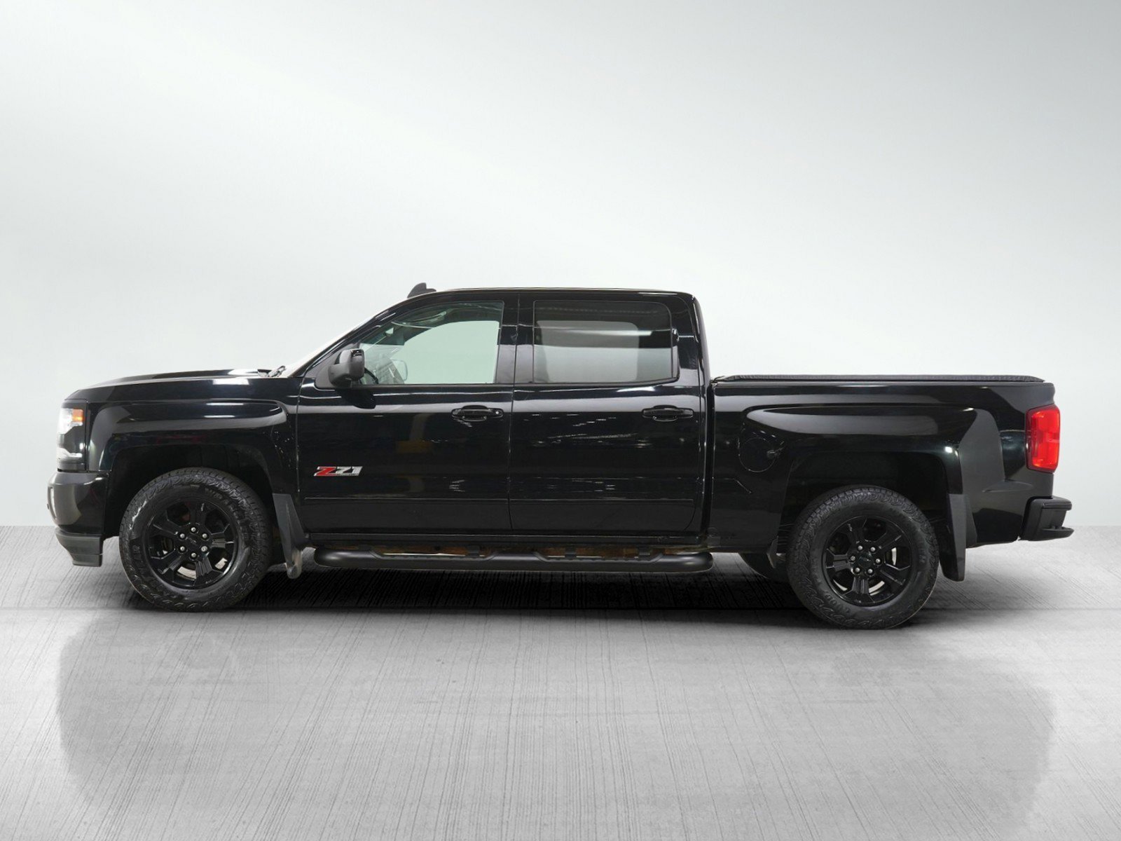 Used 2016 Chevrolet Silverado 1500 LTZ with VIN 3GCUKSEC5GG228138 for sale in White Bear Lake, Minnesota