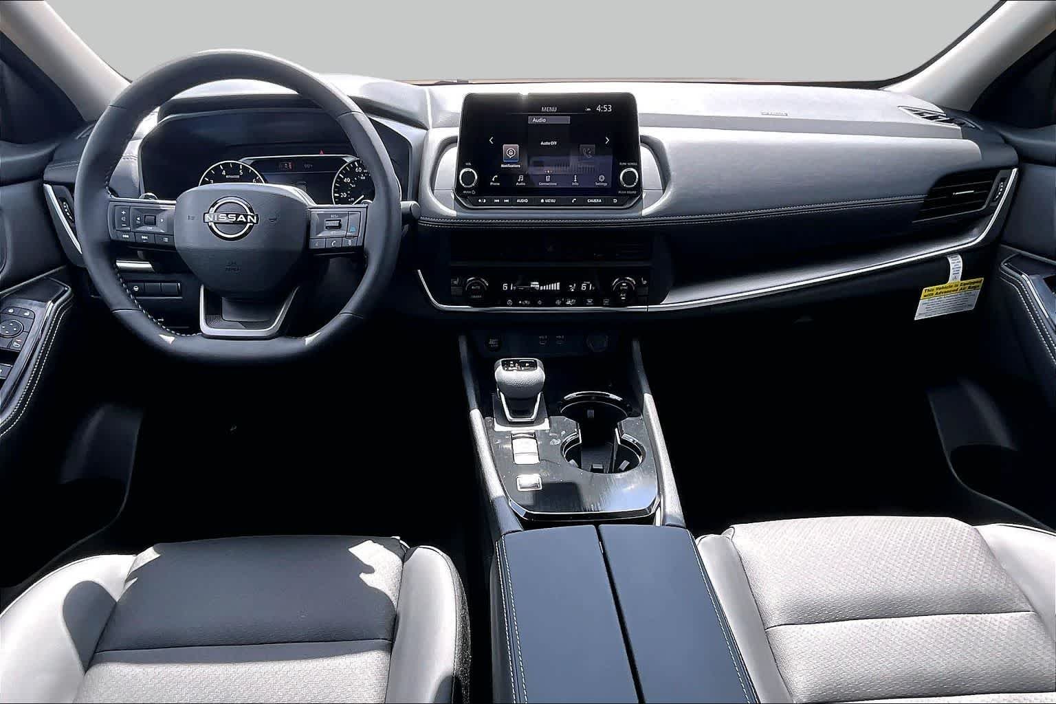 New 2026 Everest White Pearl TriCoat Nissan Dark Armor image 5
